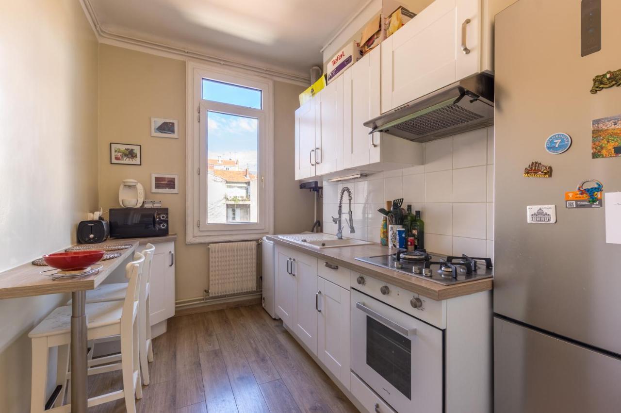 Appartement Climatise Proche Place Comedie Montpellier Exterior foto